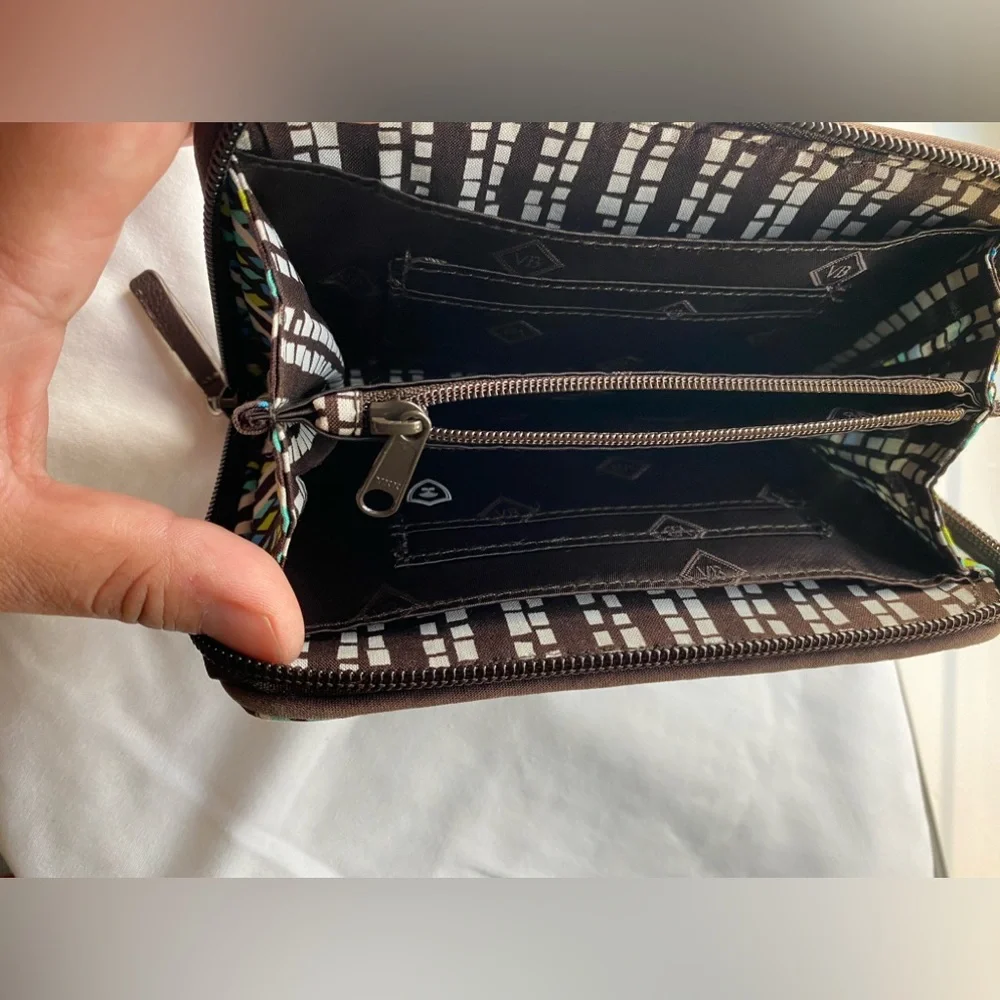 Vera Bradley Wallet Wristlet in the Retired Rain Forest pattern
